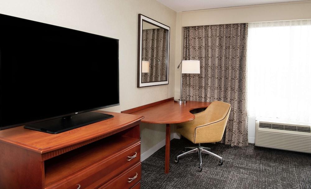Hampton Inn Parsippany photo 26