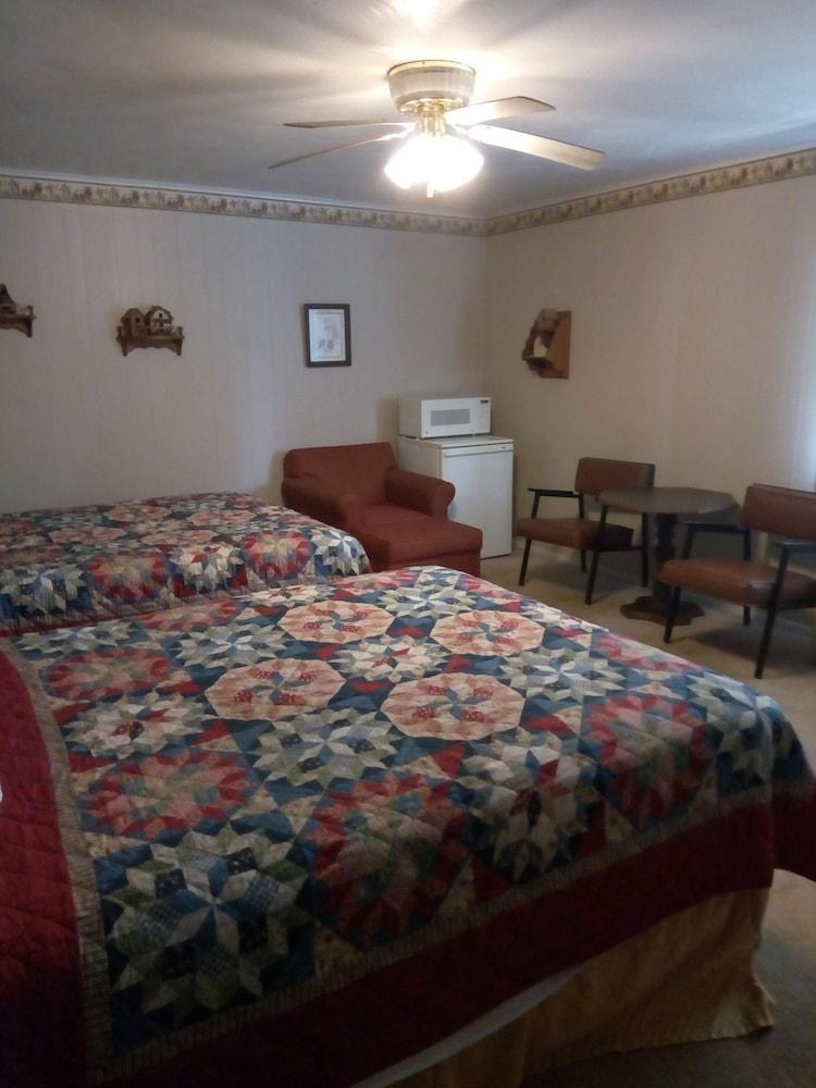 Willard Country Inn photo 15