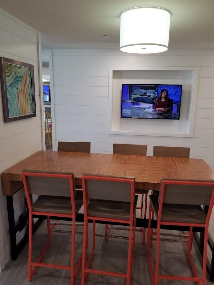 Home2 Suites by Hilton Ormond Beach Oceanfront photo 33