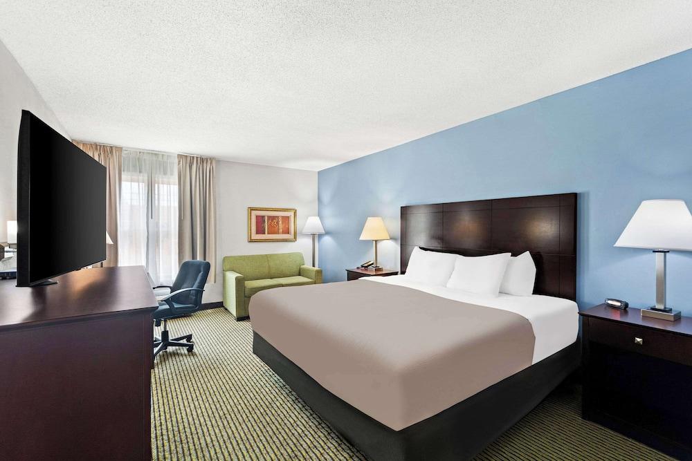 Quality Inn Dry Ridge photo 25