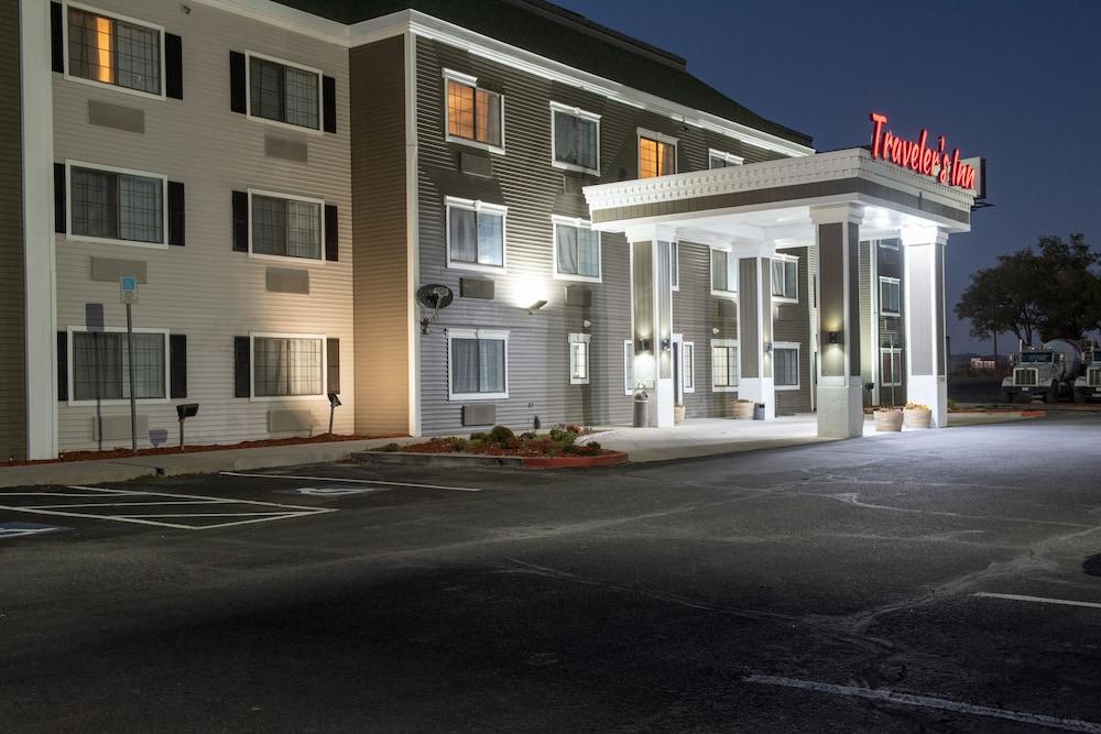 Quality Inn Carlin photo 30