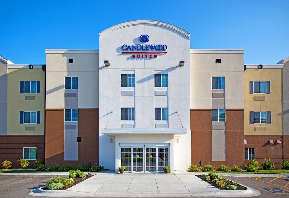 Candlewood Suites Bellevue by IHG photo 36