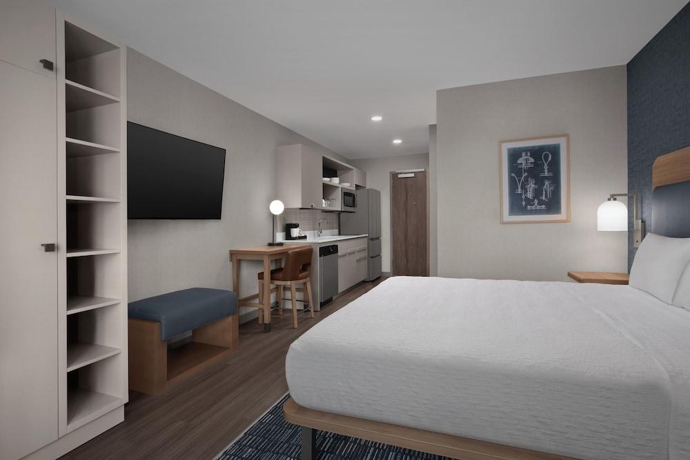 Homewood Suites By Hilton Portsmouth Downtown photo 35
