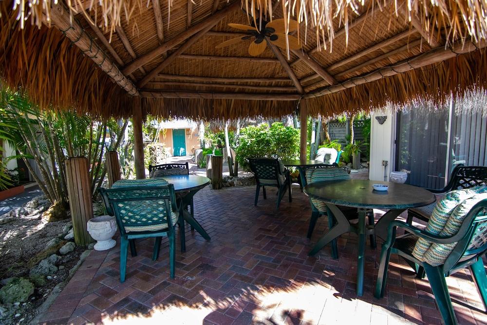 Bonita Beach Inn and Suites photo 15