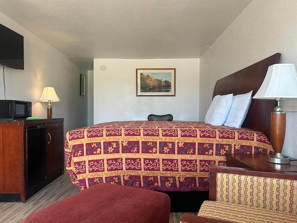 Quest Inn photo 35