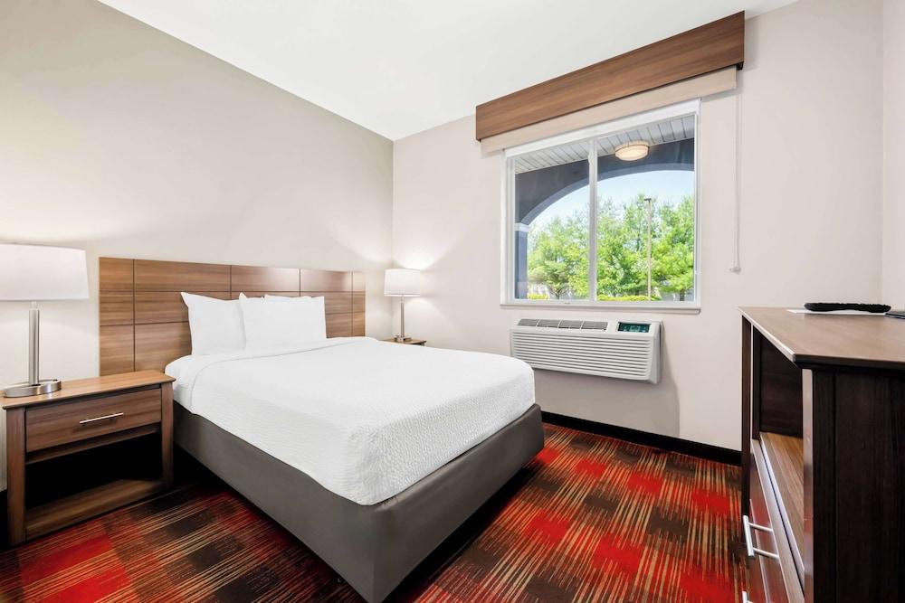 Best Western Dartmouth-New Bedford photo 10