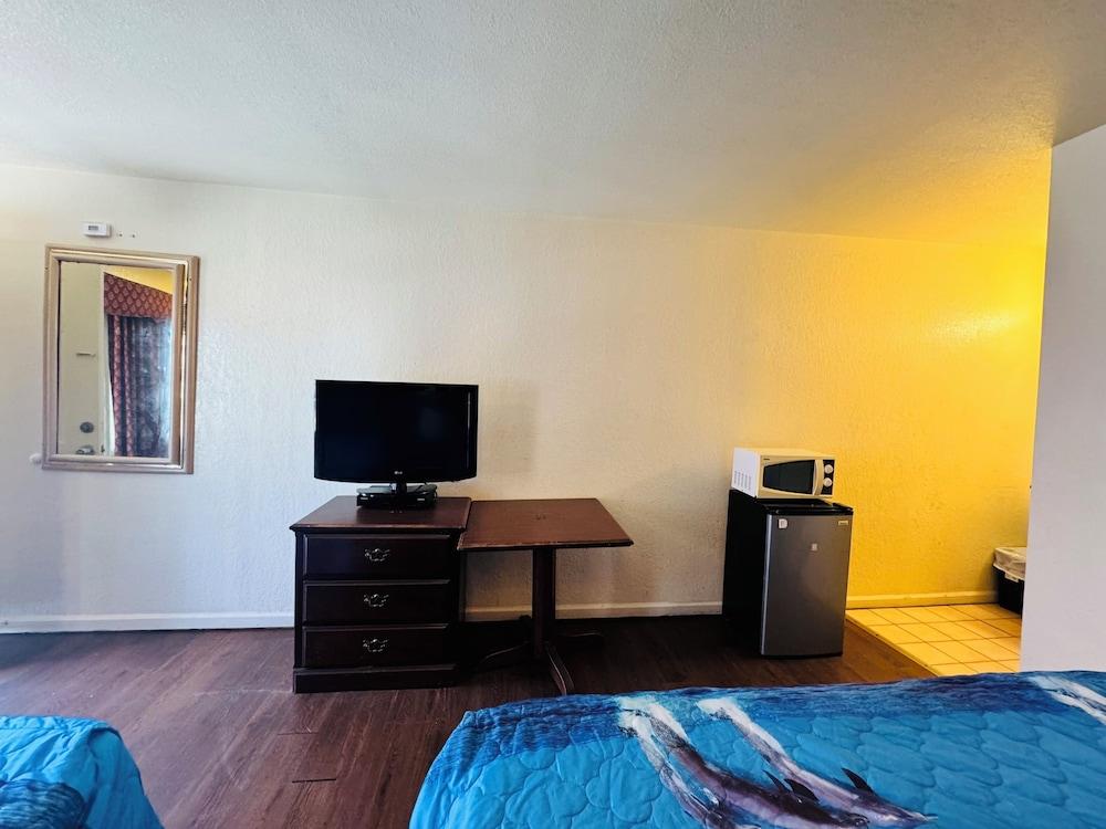 Sea Gem Motel and Apartments photo 41