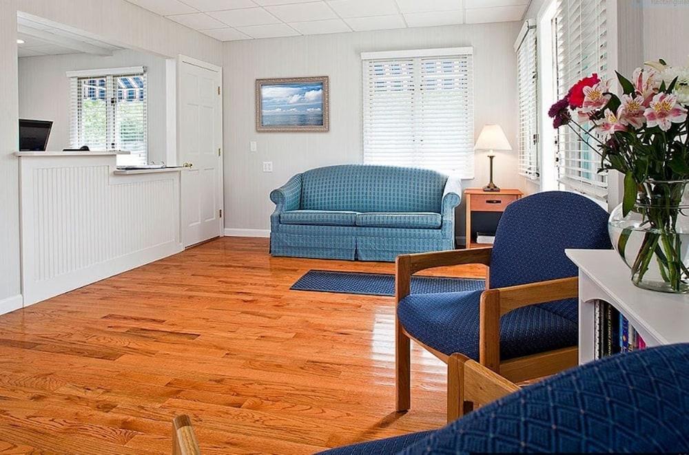 Ocean Park Inn photo 2