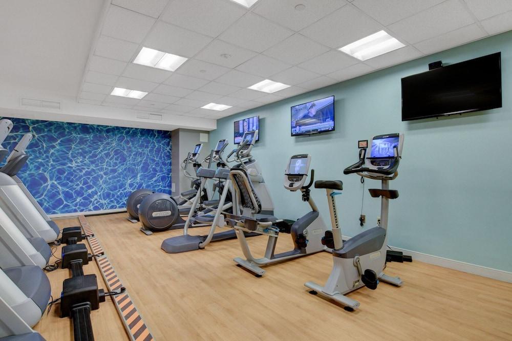 Sapphire Skyline Premium Suite photo 50