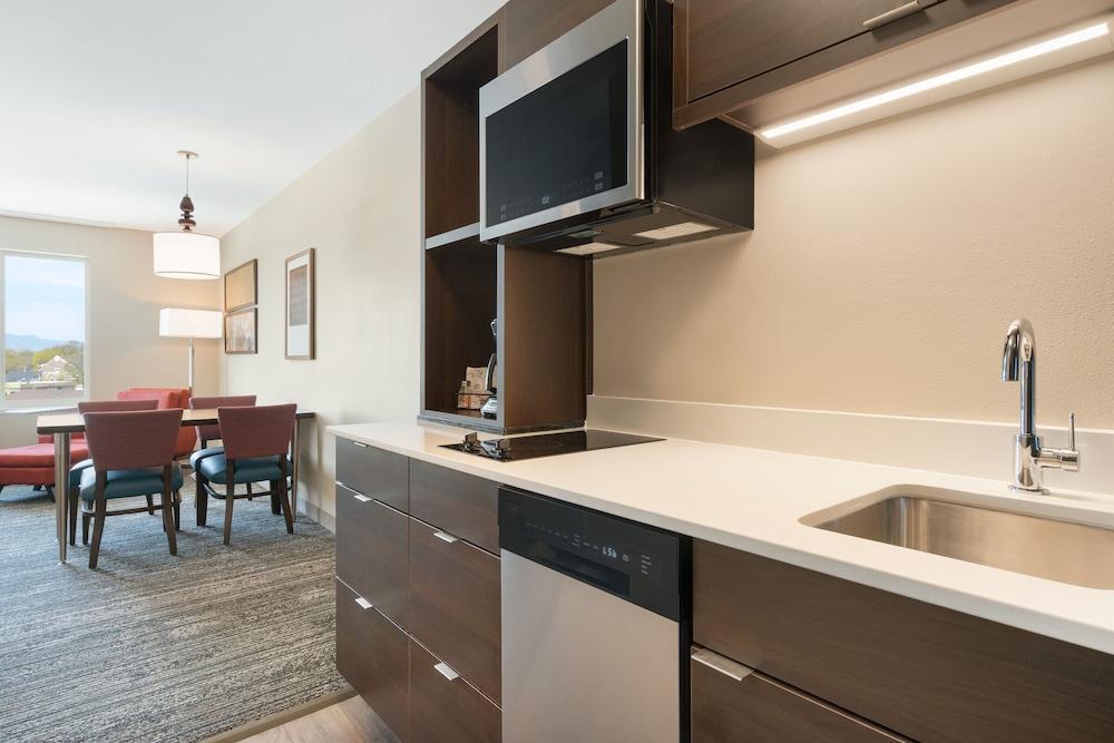 TownePlace Suites by Marriott Logan photo 11