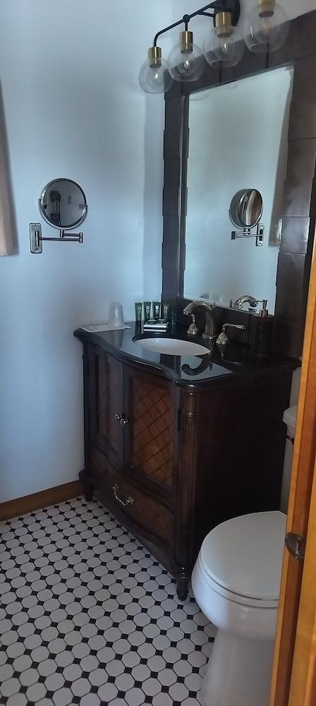 Sunshine Inn photo 9