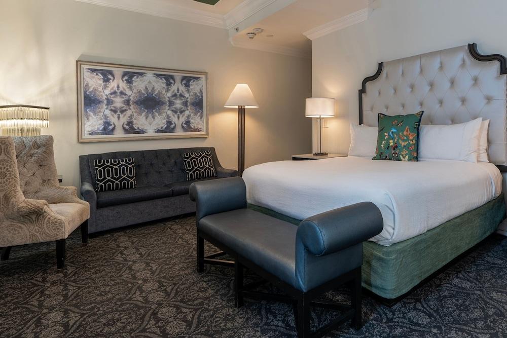 Le Pavillon, New Orleans, a Tribute Portfolio Hotel by Marriott photo 85