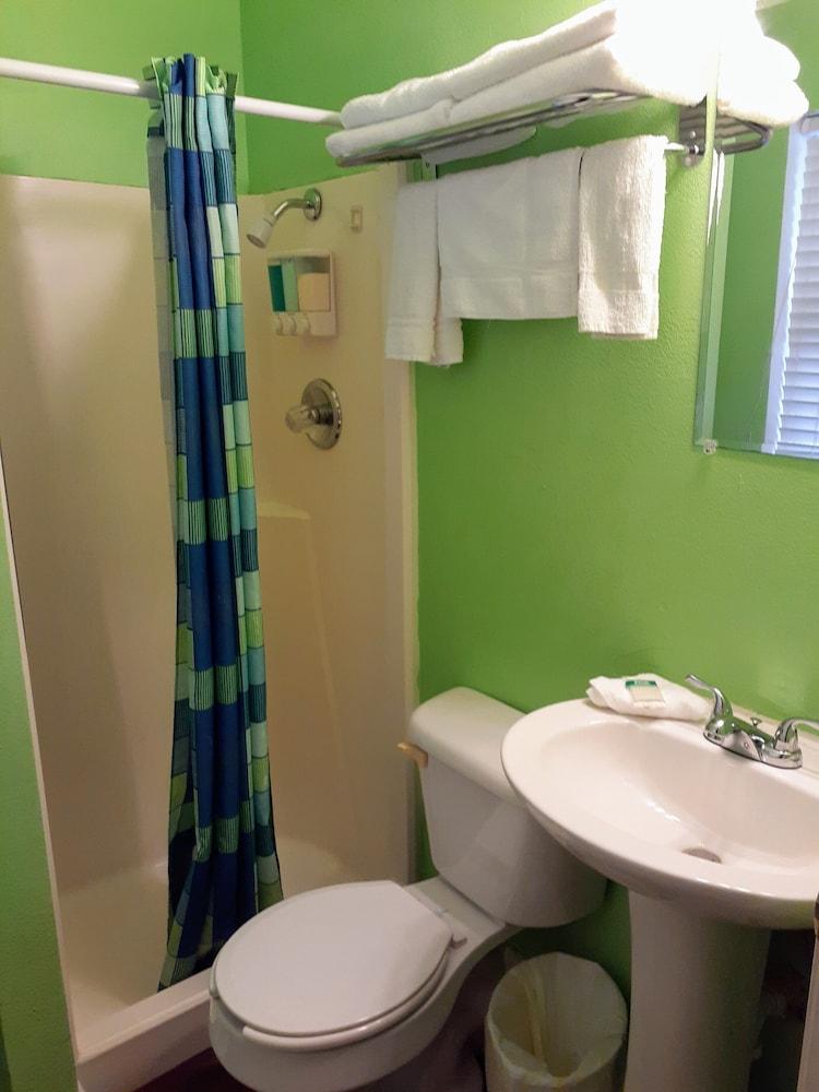 Tioga Extended Stay Hotel photo 12