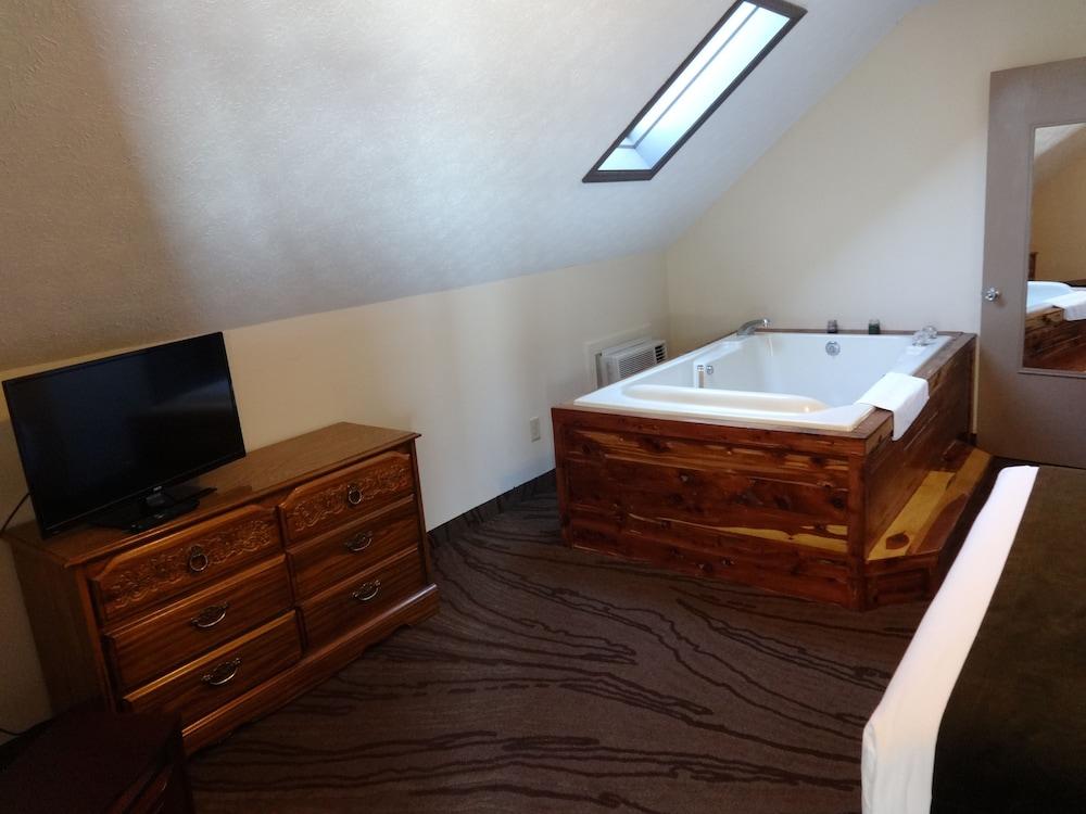 Alpine Lodge & Resort Burkesville photo 27