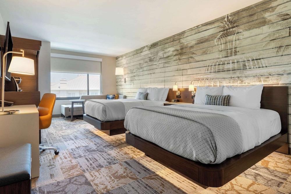 DoubleTree by Hilton Charleston Riverview photo 31
