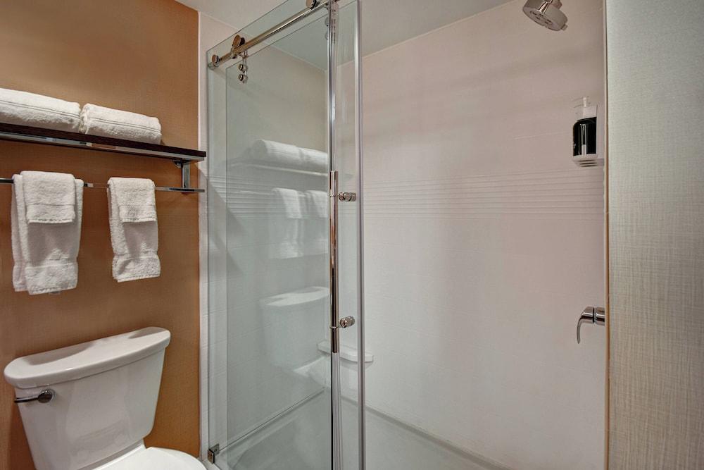 TownePlace Suites by Marriott Las Vegas Airport South photo 26