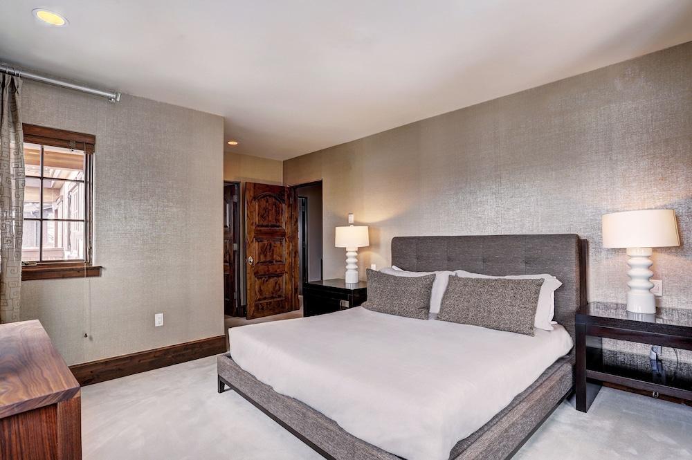 The Lodge at Vail, a RockResort by Vail Resorts photo 93