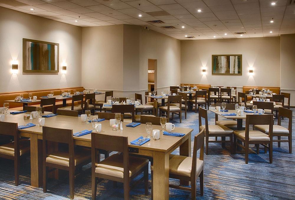DoubleTree by Hilton Denver - Westminster photo 16