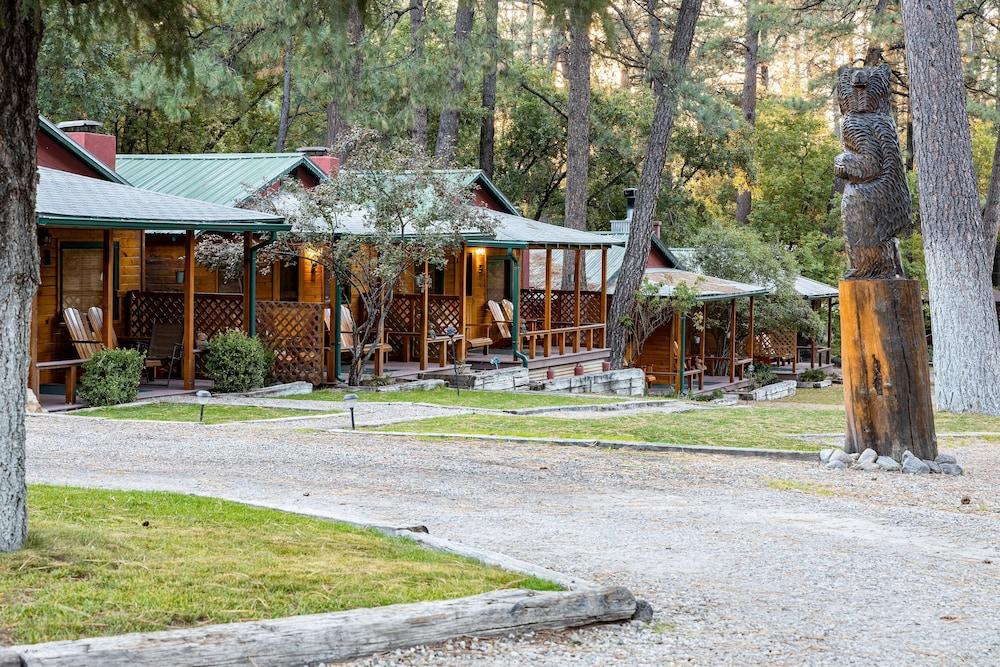 Ruidoso Lodge Cabins photo 88