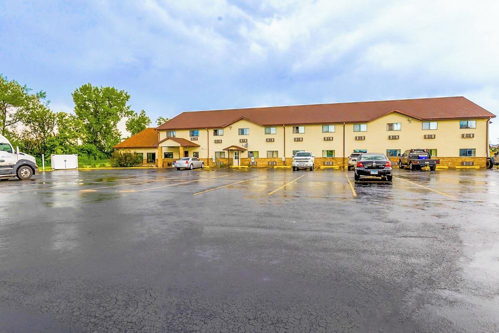Super Sleep Inn photo 55