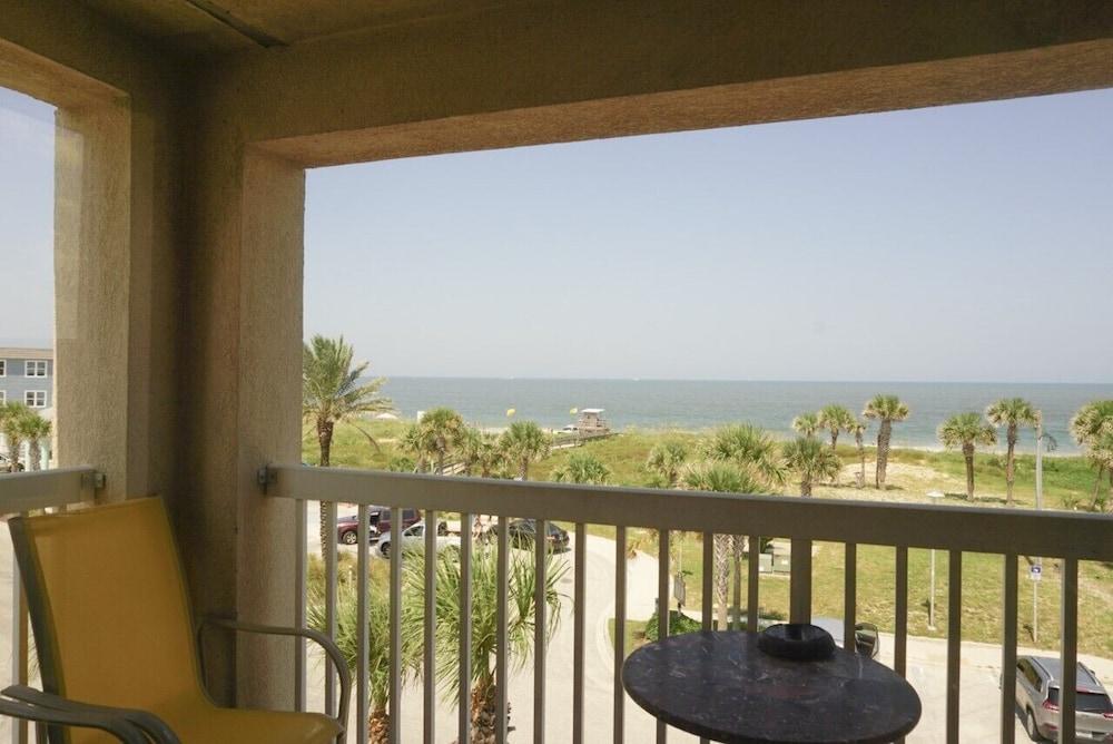 Oceanview Lodge photo 20