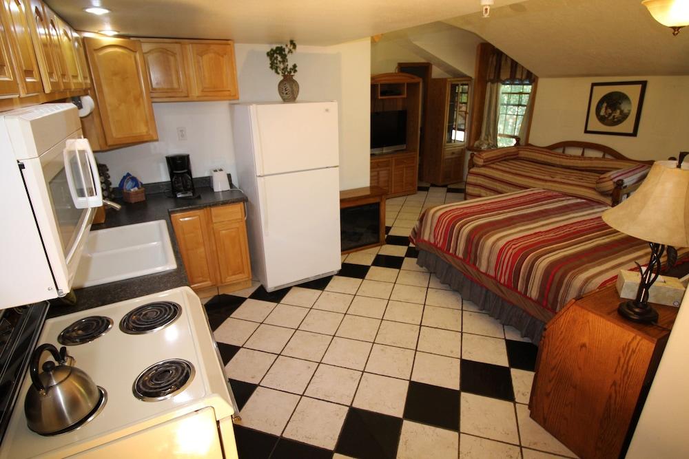 Abbey Archway Inn photo 4