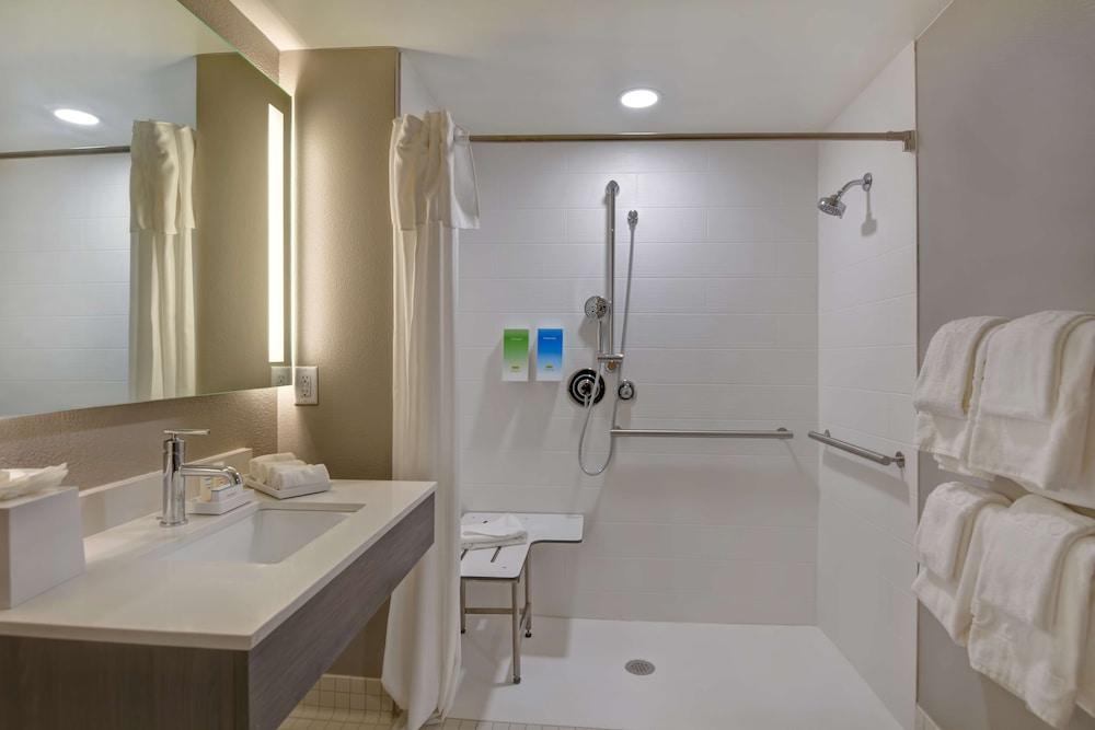 Home2 Suites by Hilton Ormond Beach Oceanfront photo 12