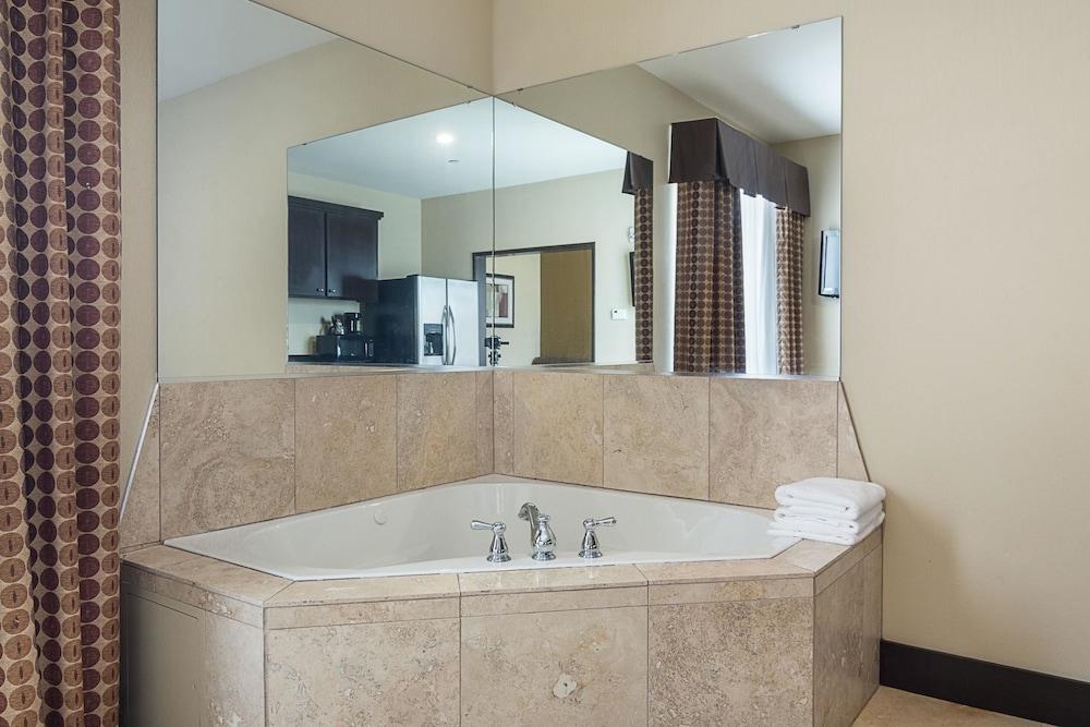 Rodeway Inn & Suites Winnfield photo 66