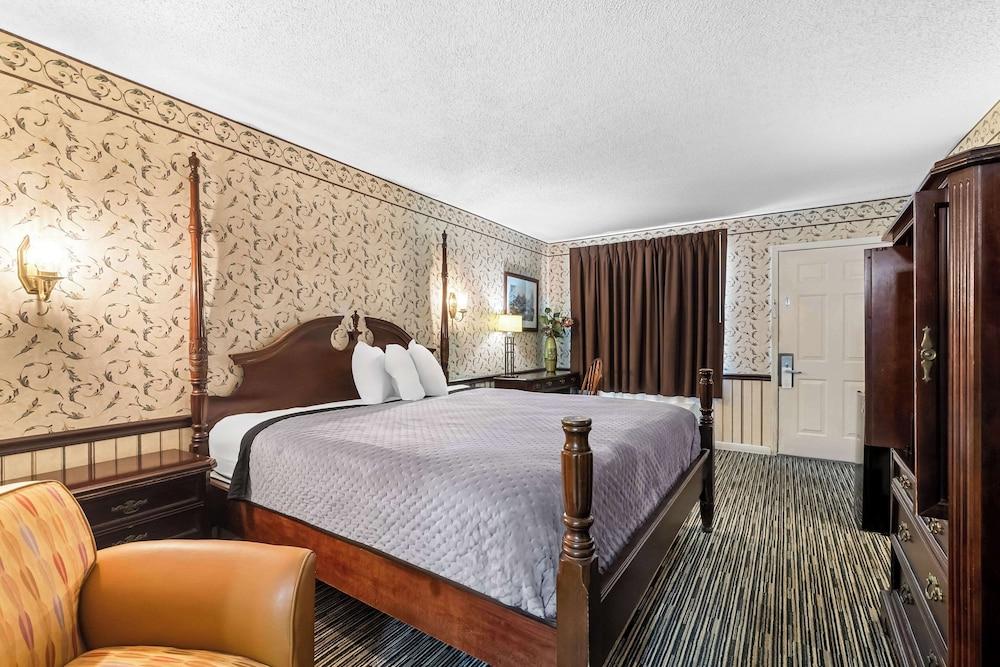 Americas Best Value Inn Athens, TN photo 14