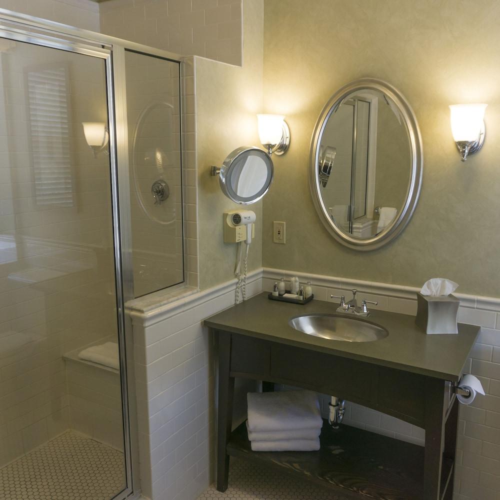 The Parker Inn & Suites photo 18