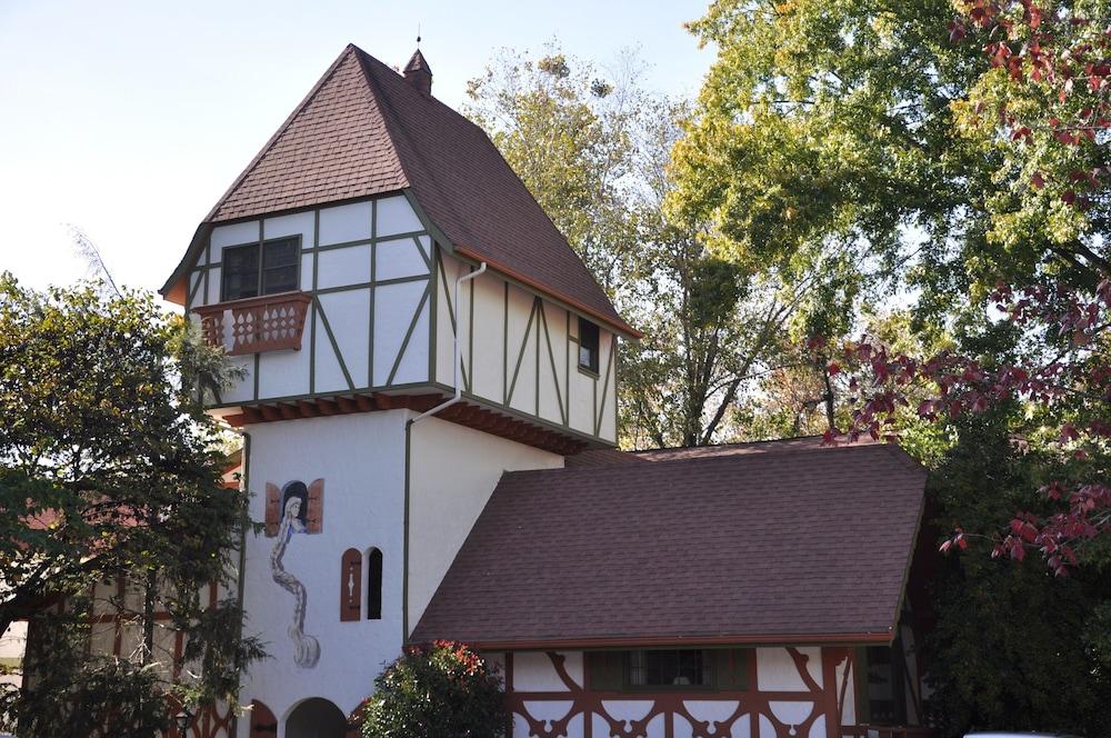 Helendorf River Inn, Suites & Conference Center photo 14