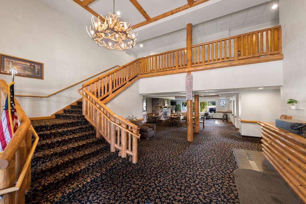 Rodeway Inn & Suites Tomahawk photo 12