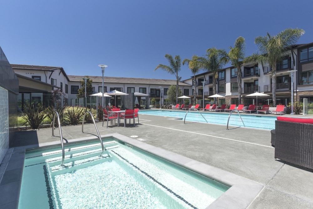 Global Luxury Suites Sunnyvale North photo 10