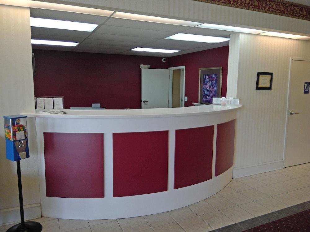 Americas Best Value Inn Kinston photo 3