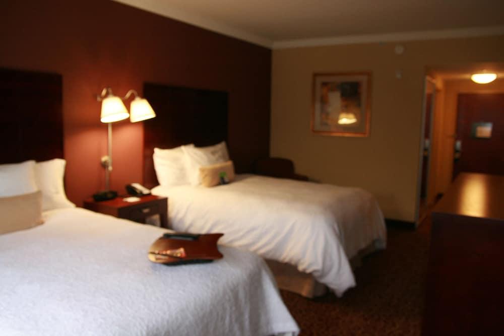 Hampton Inn Alexander City photo 15