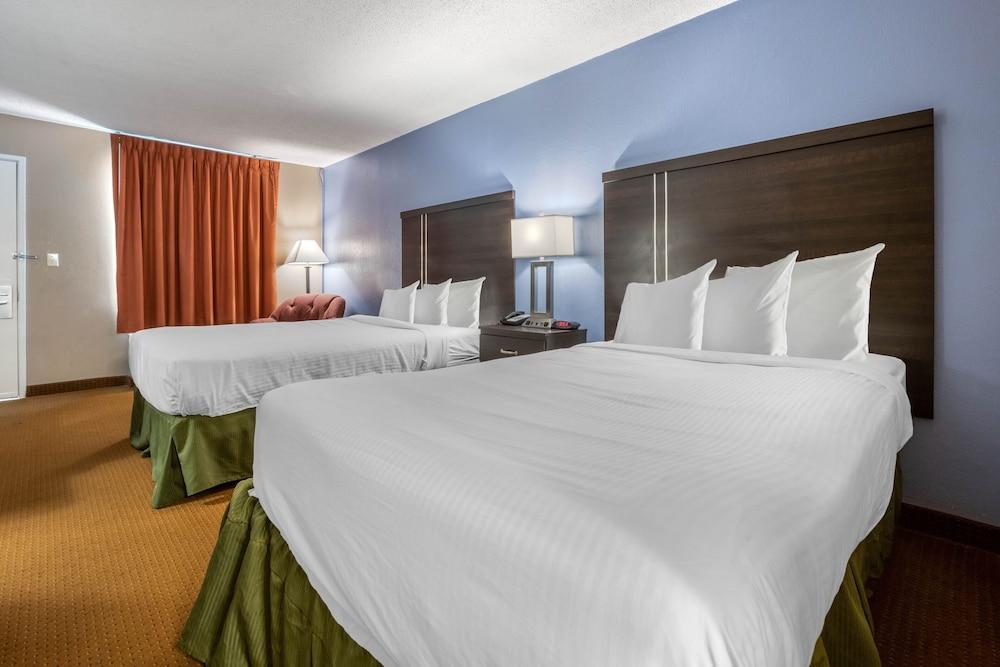 Dutchland Motel photo 37