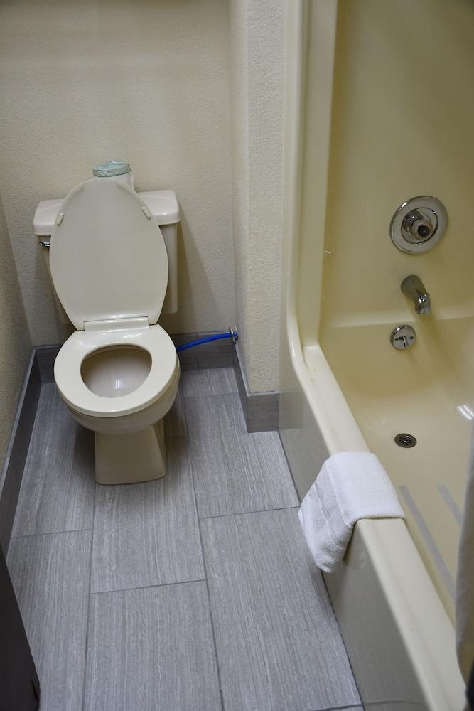 Americas Best Value Inn Bishopville photo 17