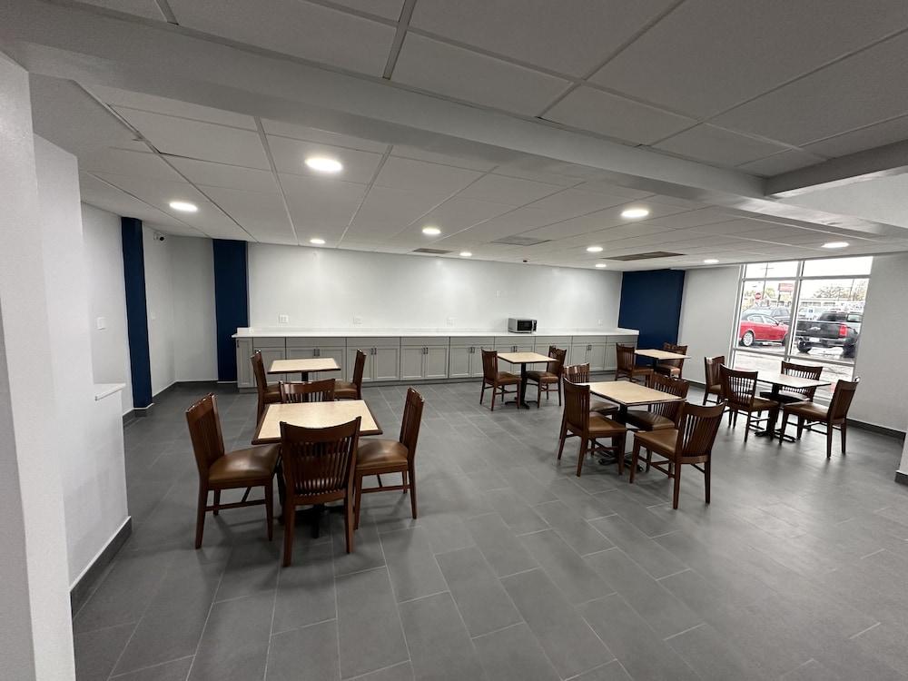Suburban Studios Chester photo 25
