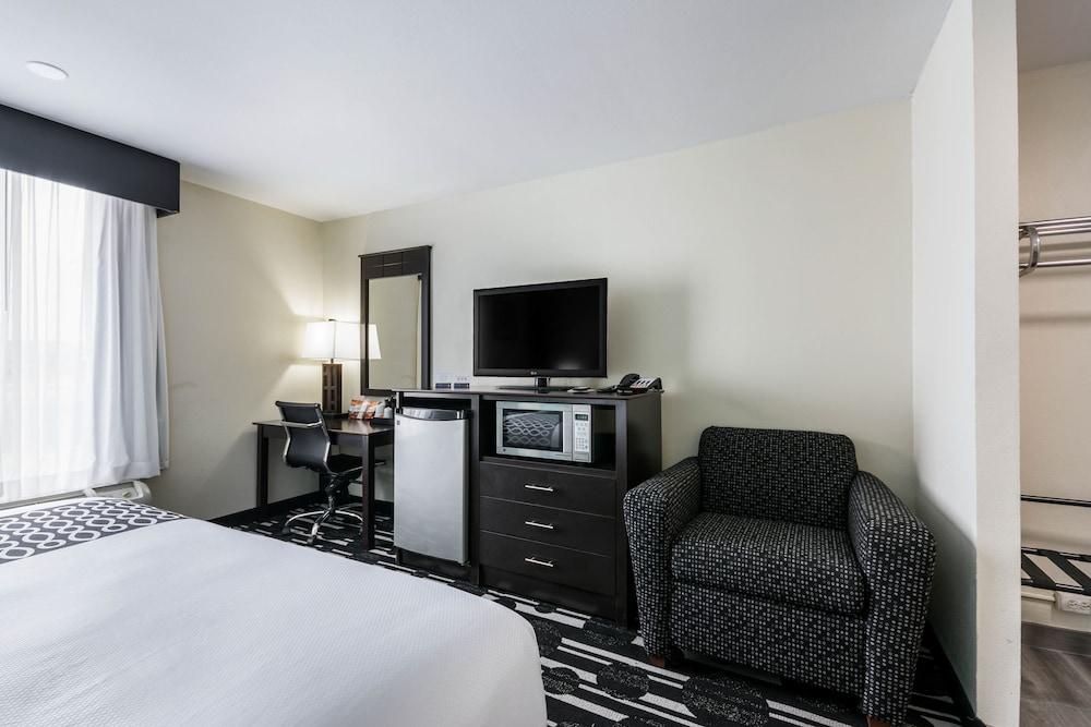Bricktown Hotel & Extended Stay photo 4