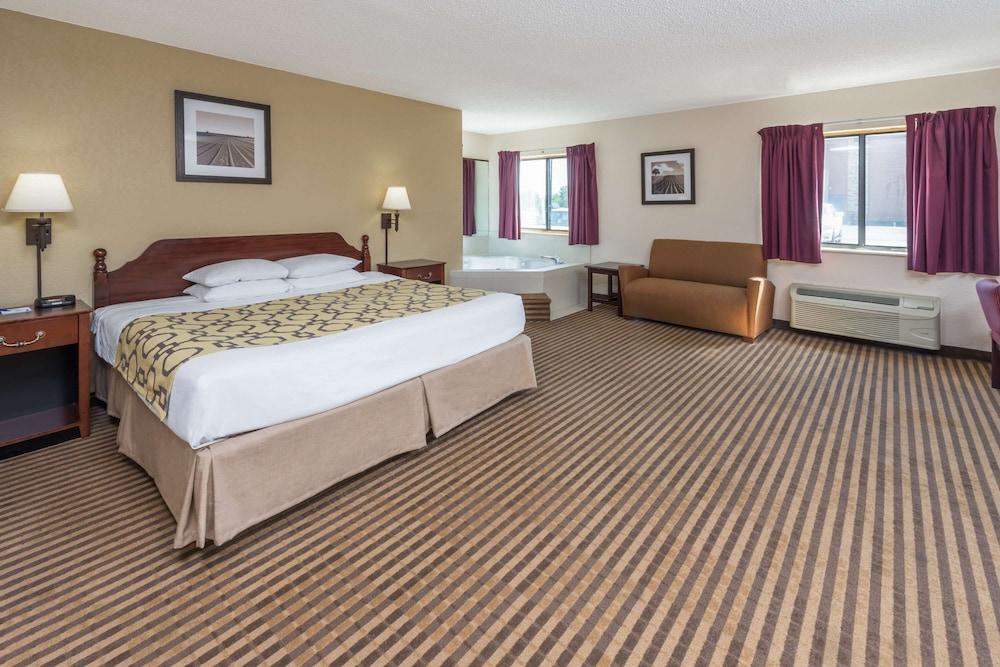 Baymont by Wyndham Metropolis photo 7