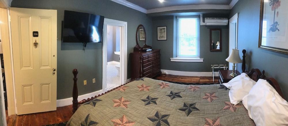 Stottsville Inn photo 59