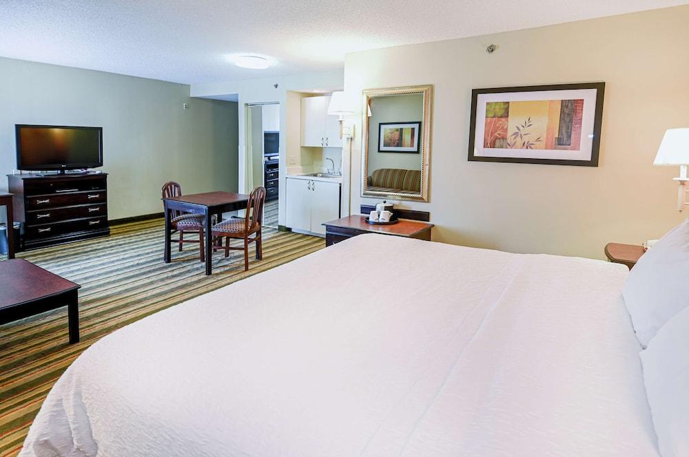 Hampton Inn Richmond-Southwest-Hull Street photo 23