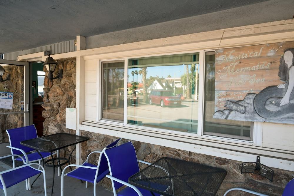 The Shores Inn and Beach Houses photo 9
