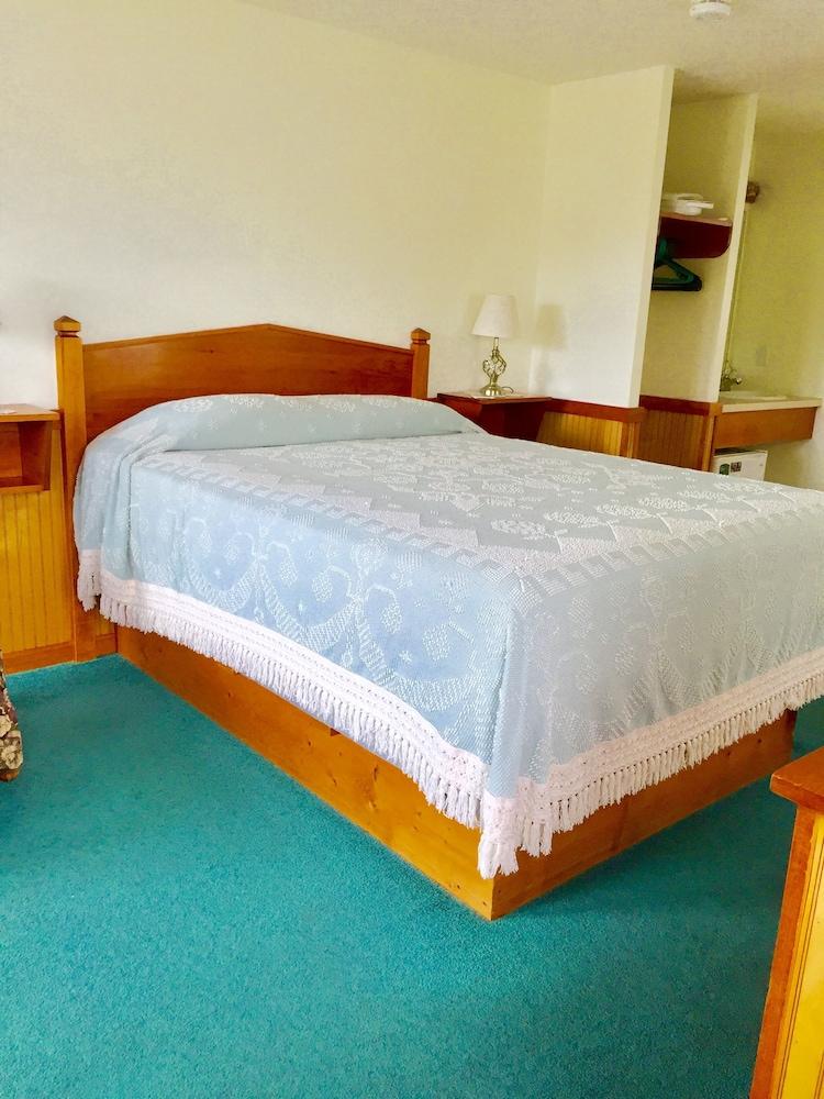 Moody's Motel & Cottages photo 51