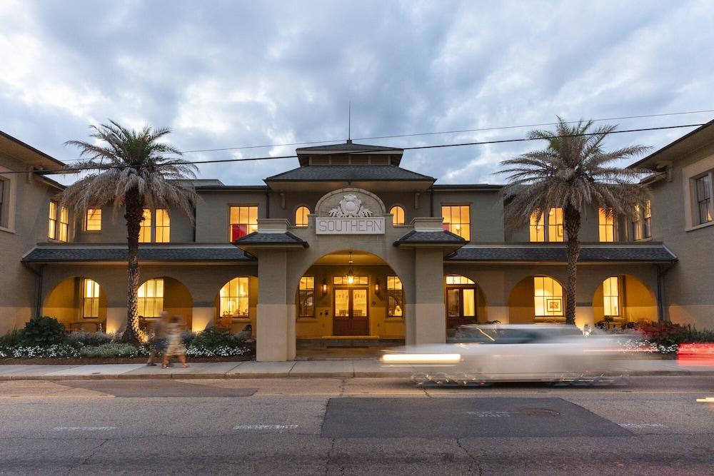 The Southern Hotel — hotel in Covington