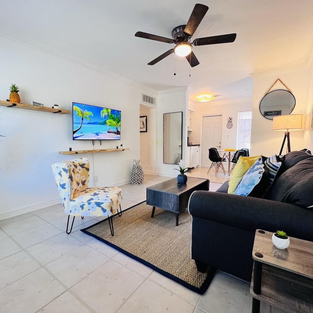 Coco Bay Condos photo 97