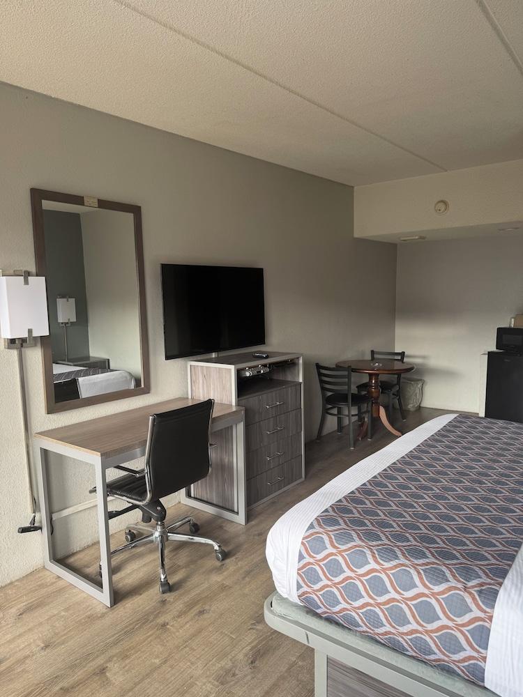 Bluestar Motel photo 3