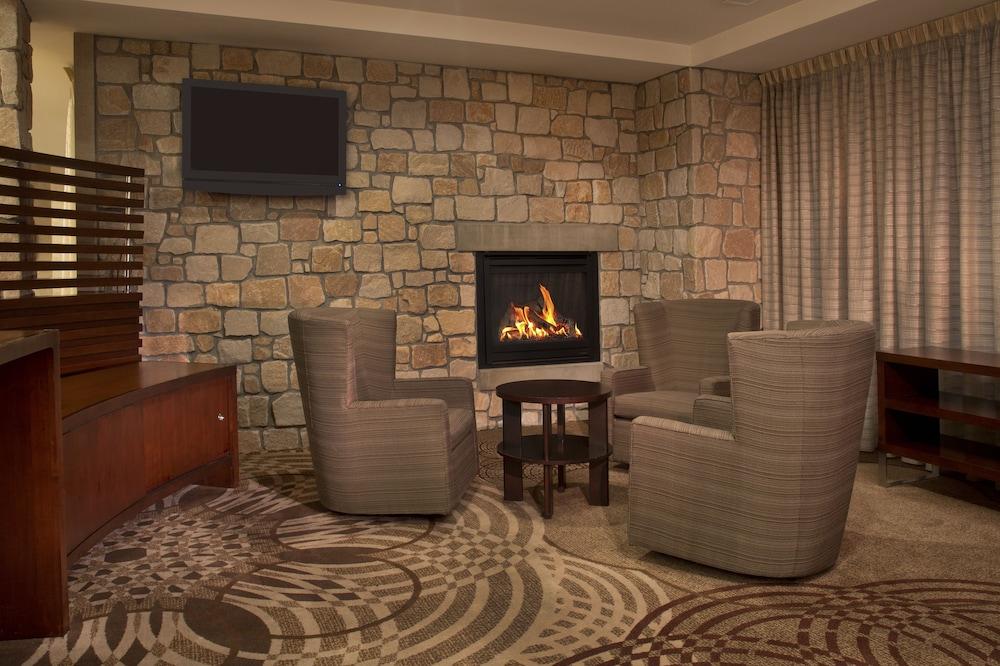 Sheraton Louisville Riverside by Marriott photo 36