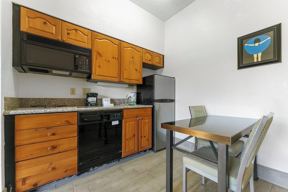 Metro Scottsdale Extended Stay photo 84