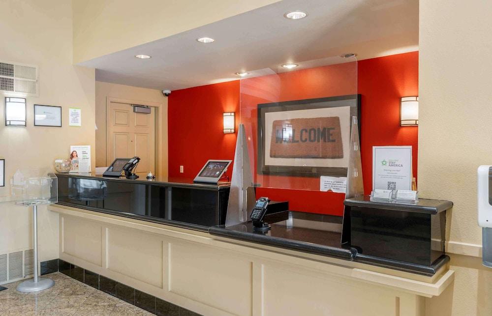 Extended Stay America Suites Portland Hillsboro photo 4